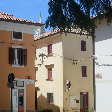 Old Town Apartment